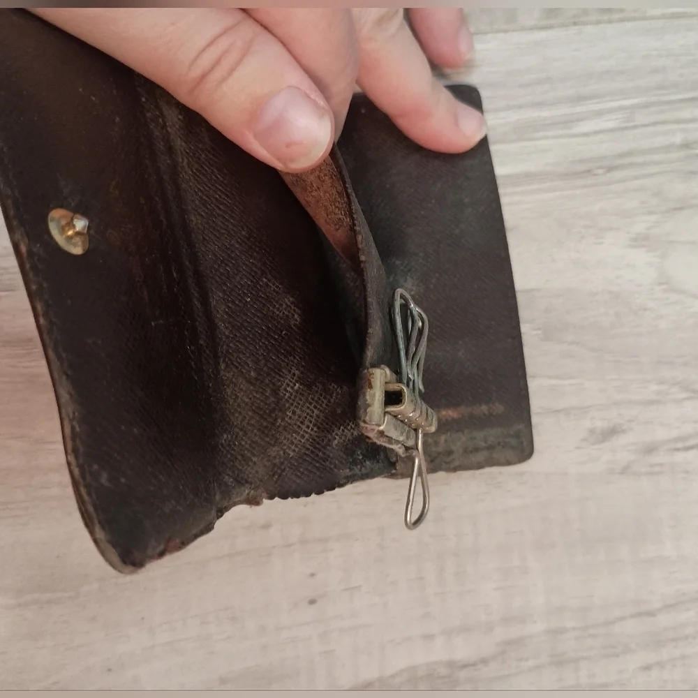 louis vuitton damier eben key card holder